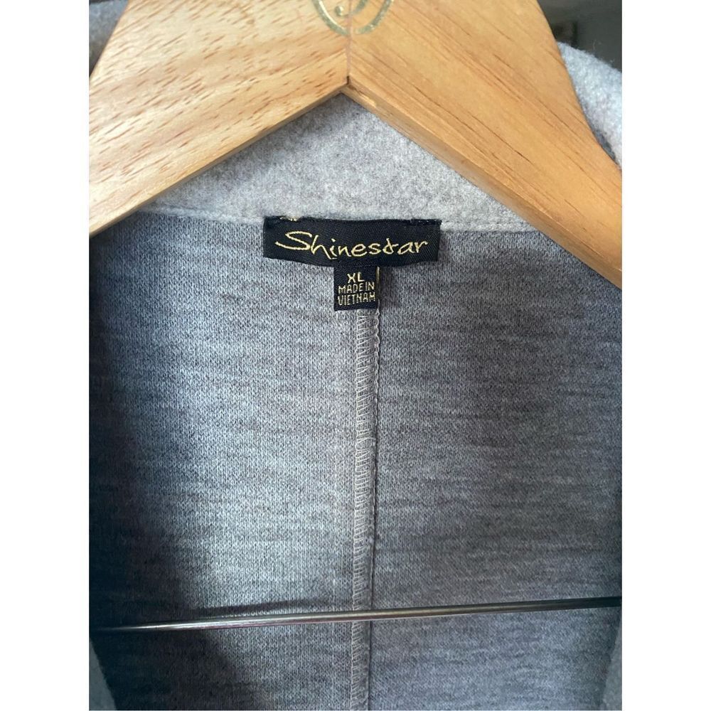 SHINESTAR Open Front Square Pocket Coat - Picture 9 of 9